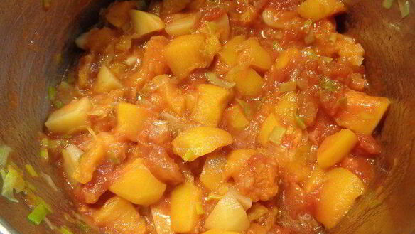 ШАГ 4. тыквенно-томатный суп-пюре с беконовыми жгутиками