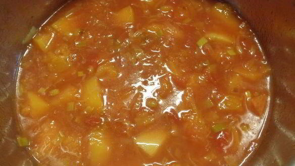 ШАГ 5. тыквенно-томатный суп-пюре с беконовыми жгутиками