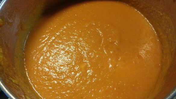ШАГ 6. тыквенно-томатный суп-пюре с беконовыми жгутиками