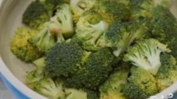 ШАГ 5. суп с фрикадельками и брокколи