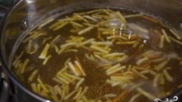 ШАГ 7. суп с фрикадельками и брокколи