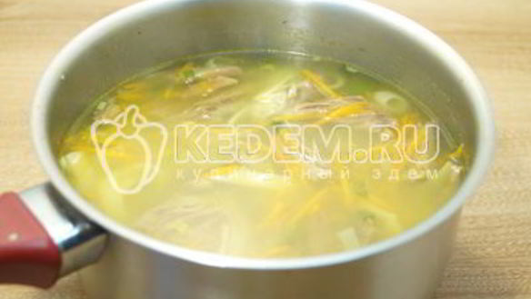 ШАГ 7. суп с говядиной и лапшой