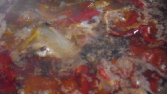 ШАГ 7. суп со свиными хрящиками и болгарским перцем