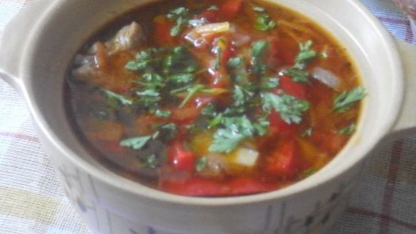 ШАГ 8. суп со свиными хрящиками и болгарским перцем