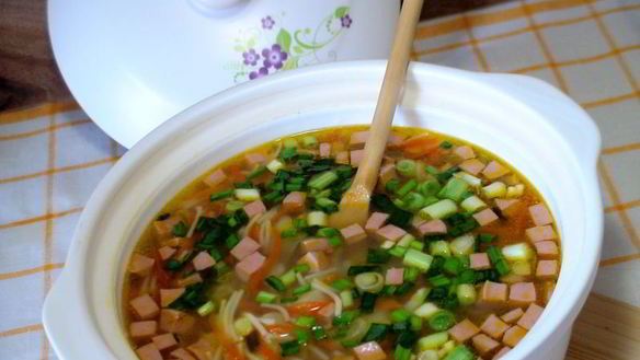 ШАГ 4. супчик пролетарский с колбаской