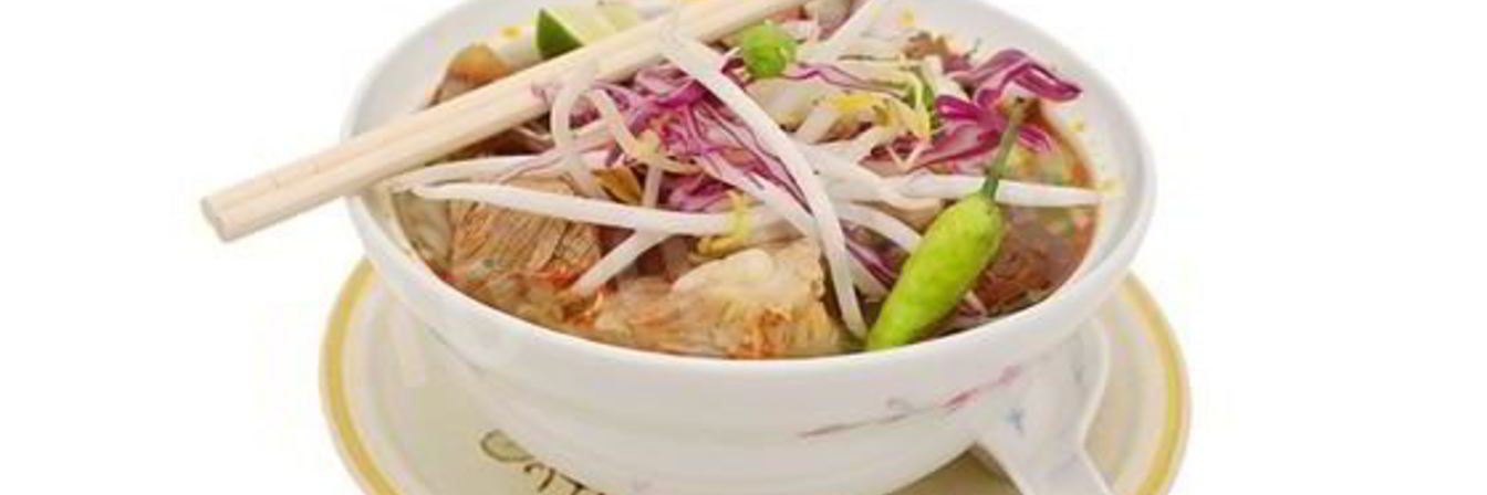 Вьетнамский суп фо бо с говядиной