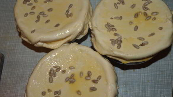 ШАГ 13. запеченый свекольный суп с семечками