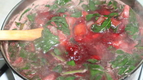 ШАГ 9. запеченый свекольный суп с семечками