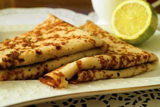 Блинчики на грушевом пюре с лаймом