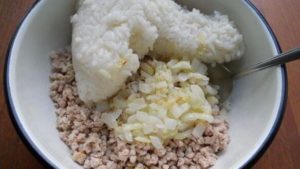 ШАГ 4. блинчики с мясом и рисом