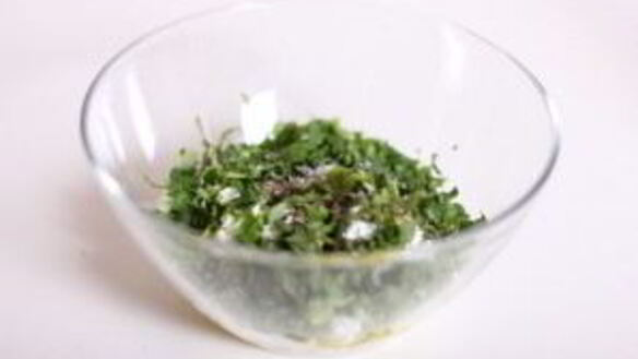 ШАГ 3. блинчики с творогом и зеленью