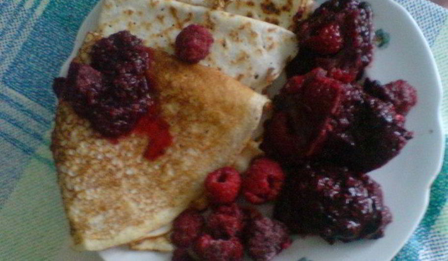 Рецепт блинчики с ягодной мозаикой