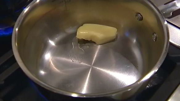 ШАГ 3. блины на пиве с грушевым соусом