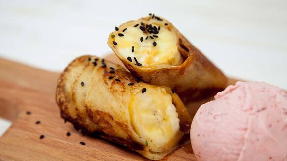 ШАГ 5. блины с бананом и вареной сгущенкой