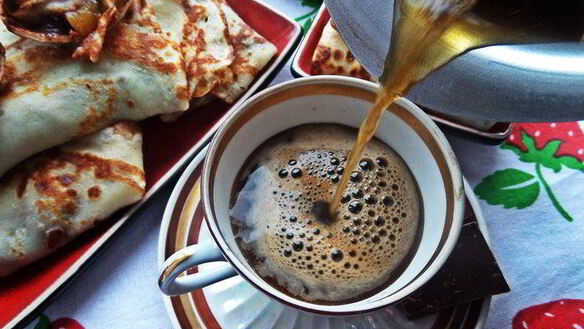 ШАГ 10. блины с хурмой и шоколадом