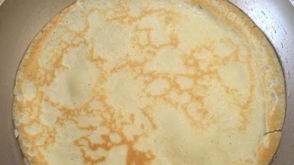 ШАГ 8. блины с малиной