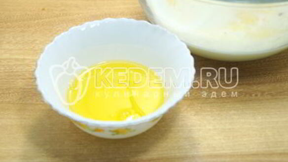 ШАГ 3. блины с вареной сгущенкой и бананом