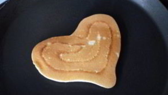 ШАГ 6. блины-сердечки