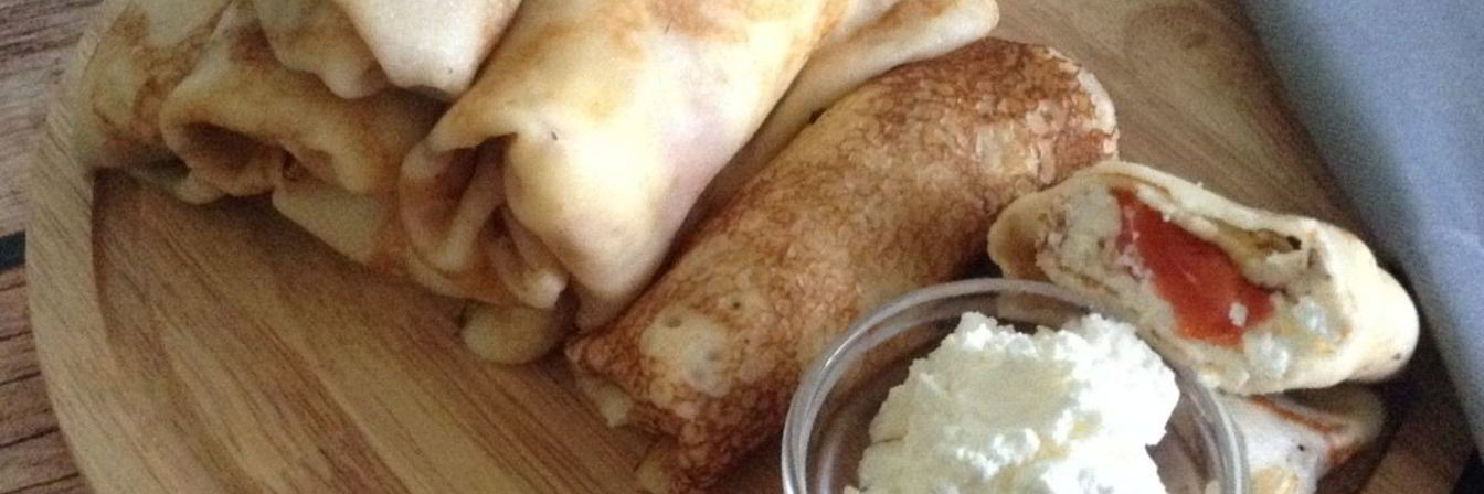 Блины со сливочным сыром и семгой