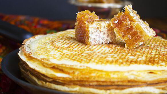 ШАГ 7. дрожжевые блины бабушкины