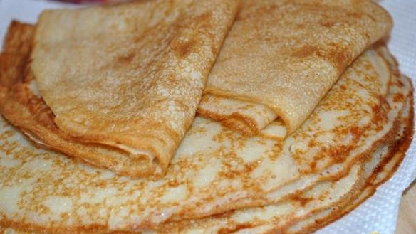 ШАГ 7. пышные заварные блины с ягодами и сгущенкой