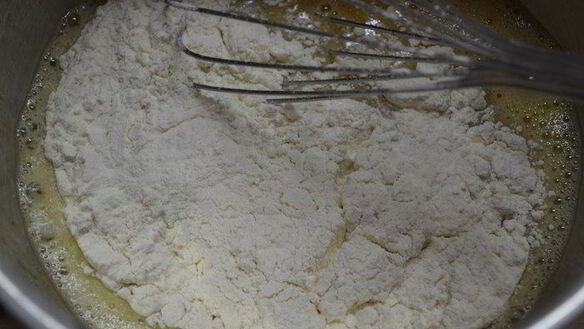 ШАГ 2. сладкие тройные блины