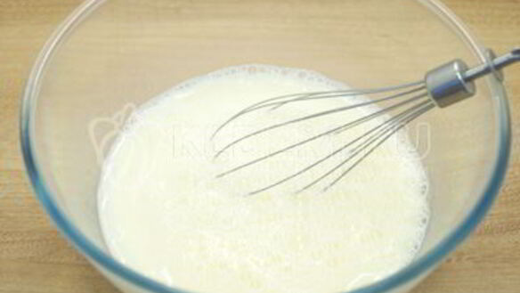 ШАГ 3. тонкие блинчики на молоке с дырочками