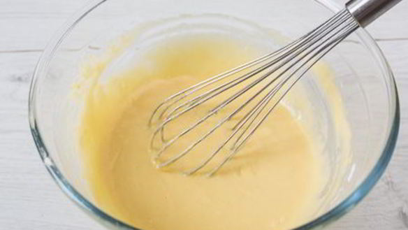 ШАГ 2. тонкие блинчики на молоке