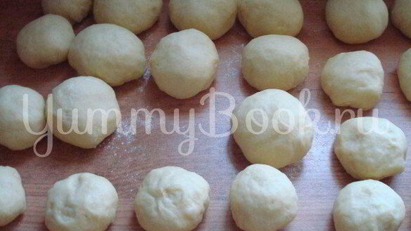 ШАГ 3. булочки розочки с творогом