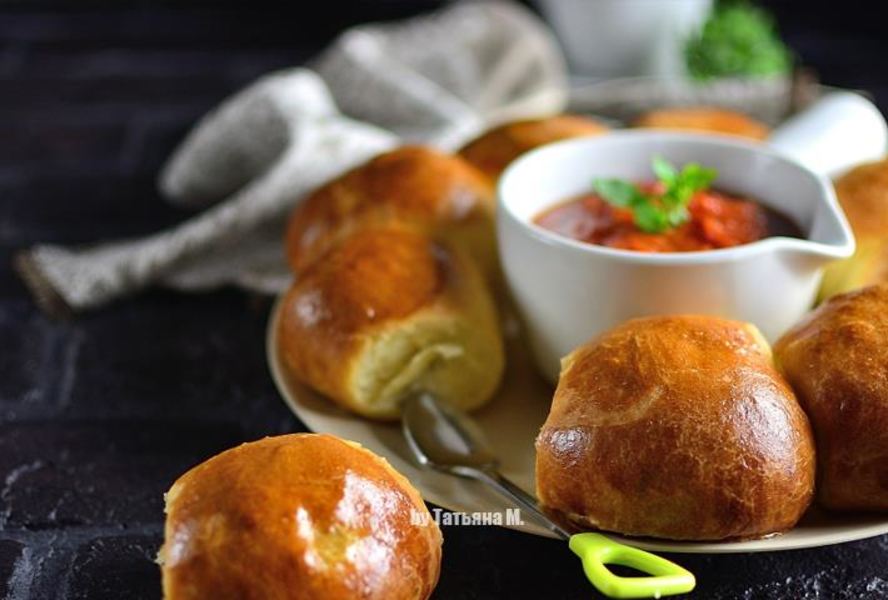 Булочки с котлетками