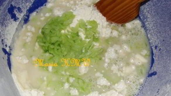 ШАГ 2. булочки с огурцом