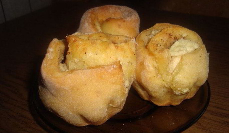 Рецепт булочки с творогом и корицей