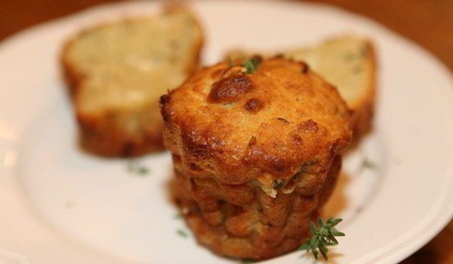 Рецепт булочки с творогом, сыром и тмином