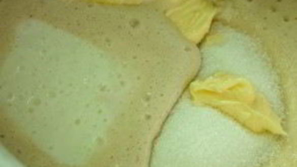 ШАГ 2. булочки с творогом в сметанной заливке