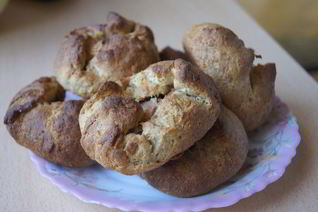 Булочки с яблоками