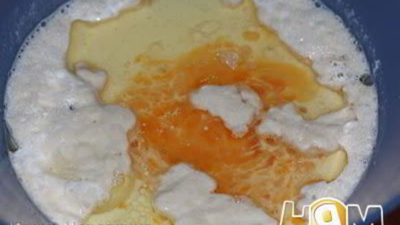 ШАГ 4. булочки цветочки с изюмом и курагой