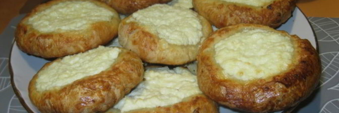 Домашние ватрушки с творогом