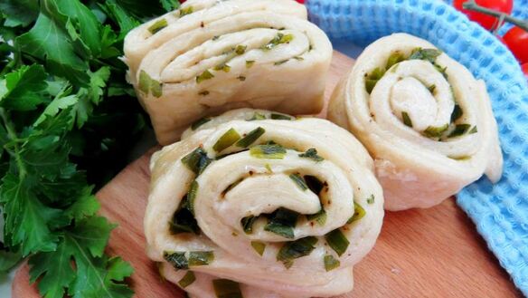 ШАГ 14. китайские паровые булочки с зеленым луком