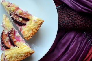 Королевская ватрушка со сливами