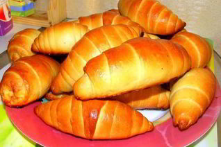 Круассаны с корицей