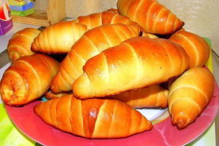 Круассаны с корицей