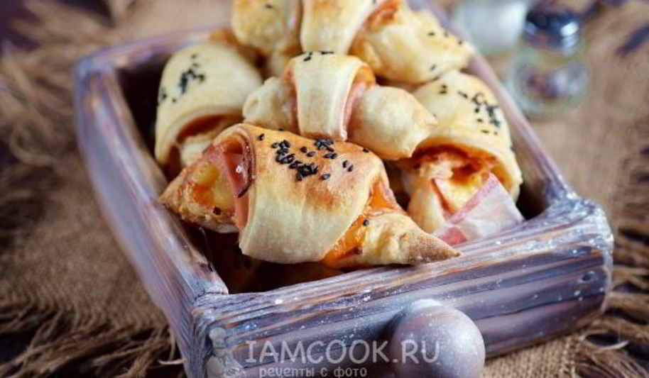 Рецепт круассаны с ветчиной и сыром