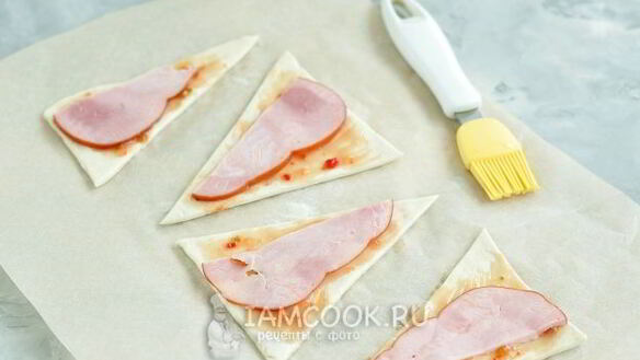 ШАГ 5. круассаны с ветчиной и сыром