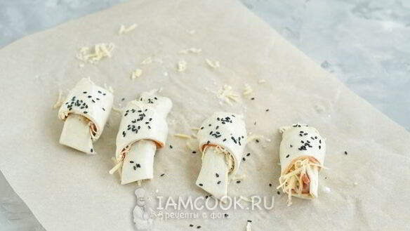 ШАГ 8. круассаны с ветчиной и сыром