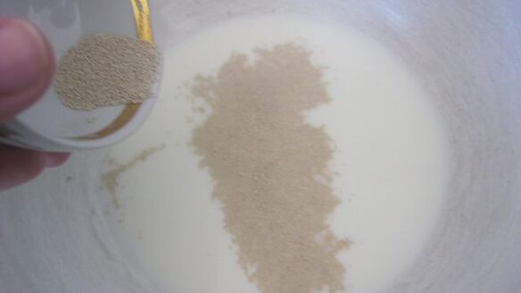 ШАГ 3. мягкие чесночные булочки