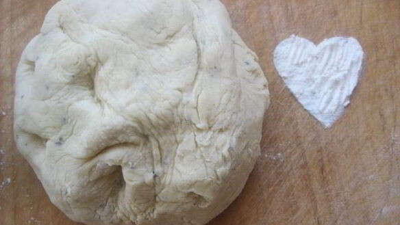 ШАГ 7. мягкие чесночные булочки