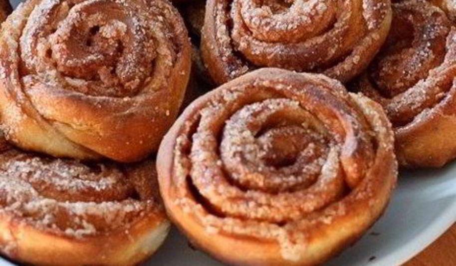 Рецепт плюшки с корицей и мускатным орехом