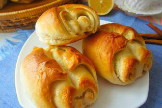 Плюшки с корицей