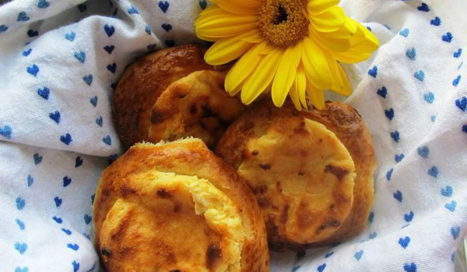 Рецепт плюшки-ватрушки