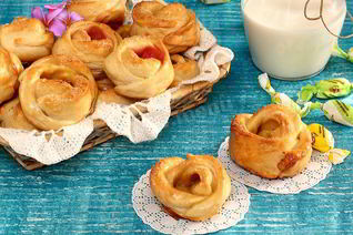 Сладкие Булочки Розочки с сахаром